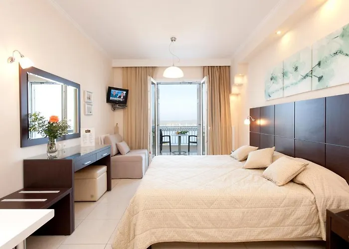 Apartmanhotel Anezina Pülosz