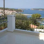 Anezina Apartmanhotel Pülosz
