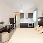 Anezina Pylos