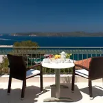 Aparthotel Anezina Pylos