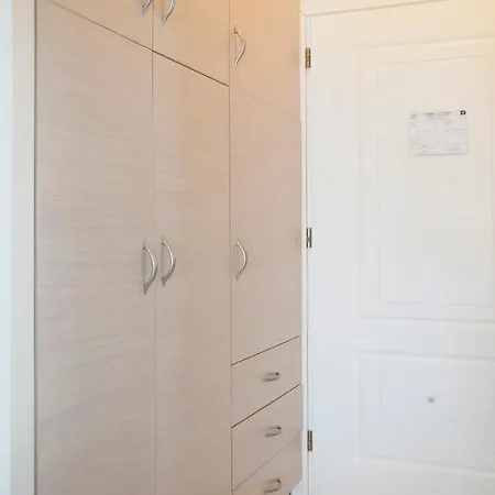 아파트호텔 Anezina